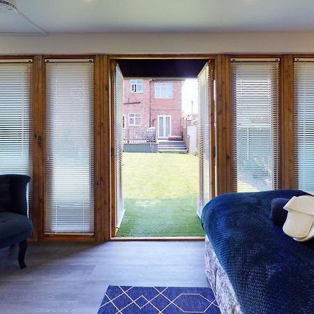Cosy 1 Bed Garden Lodge Close To Nottingham City Centre - Free Parking & Wifi Exterior photo